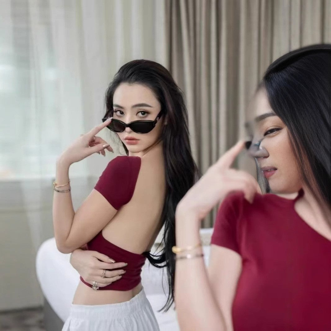 Veyla Backless Tee